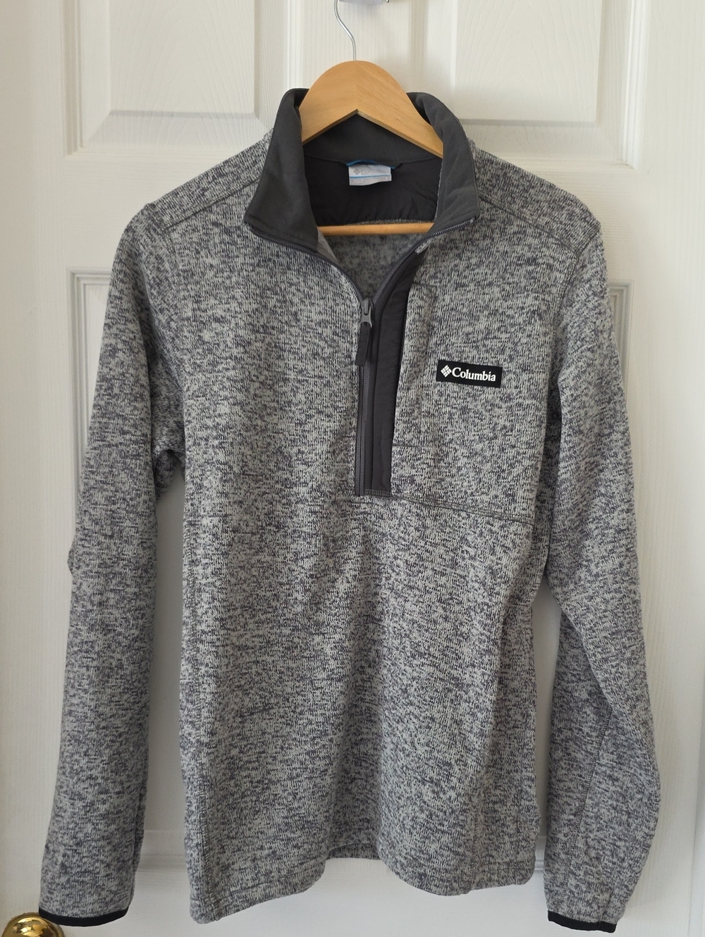 Columbia Men’s Gray Heather Quarter-Zip Pullover With Front Pocket Small